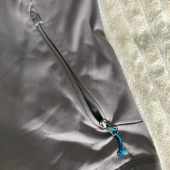 The North Face Zip up Jacket - Picture 4 of 7